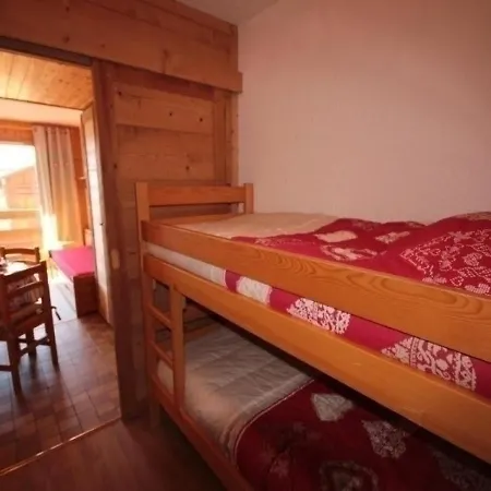 Montagnard 2 Pieces + Cabine, 6 Pers, Balcon Sud, Proche Pistes Et Commerces - Fr-1-293-112