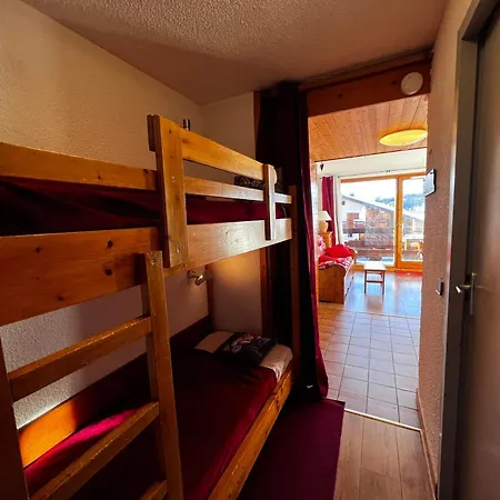 Montagnard 2 Pieces + Cabine, 6 Pers, Balcon Sud, Proche Pistes Et Commerces - Fr-1-293-112 Apartment *