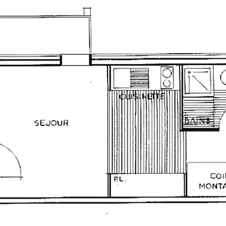 Montagnard 2 Pieces + Cabine, 6 Pers, Balcon Sud, Proche Pistes Et Commerces - Fr-1-293-112 Apartment