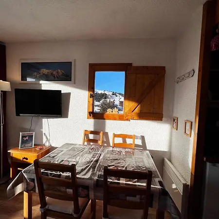 Montagnard 2 Pieces + Cabine, 6 Pers, Balcon Sud, Proche Pistes Et Commerces - Fr-1-293-112 * Les Saisies