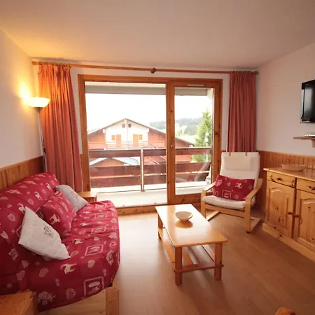 Montagnard 2 Pieces + Cabine, 6 Pers, Balcon Sud, Proche Pistes Et Commerces - Fr-1-293-112 Apartment