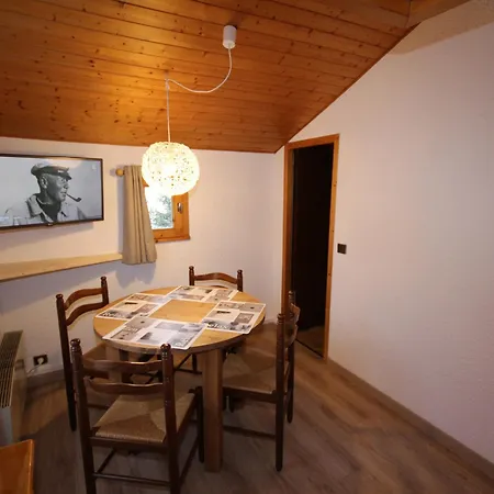 Montagnard 2 Pieces + Cabine, 6 Pers, Balcon Sud, Proche Pistes Et Commerces - Fr-1-293-112 Apartment *