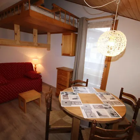 Apartment Montagnard 2 Pieces + Cabine, 6 Pers, Balcon Sud, Proche Pistes Et Commerces - Fr-1-293-112