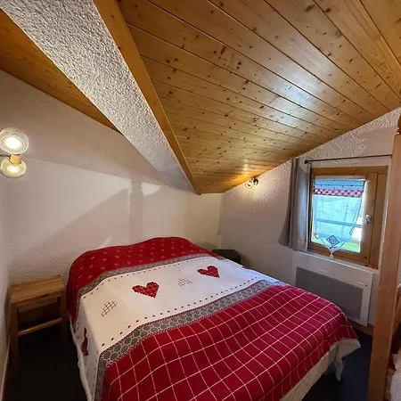 Apartment Montagnard 2 Pieces + Cabine, 6 Pers, Balcon Sud, Proche Pistes Et Commerces - Fr-1-293-112 *