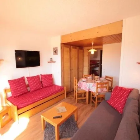 Montagnard 2 Pieces + Cabine, 6 Pers, Balcon Sud, Proche Pistes Et Commerces - Fr-1-293-112 *