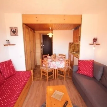 Montagnard 2 Pieces + Cabine, 6 Pers, Balcon Sud, Proche Pistes Et Commerces - Fr-1-293-112 Apartment *